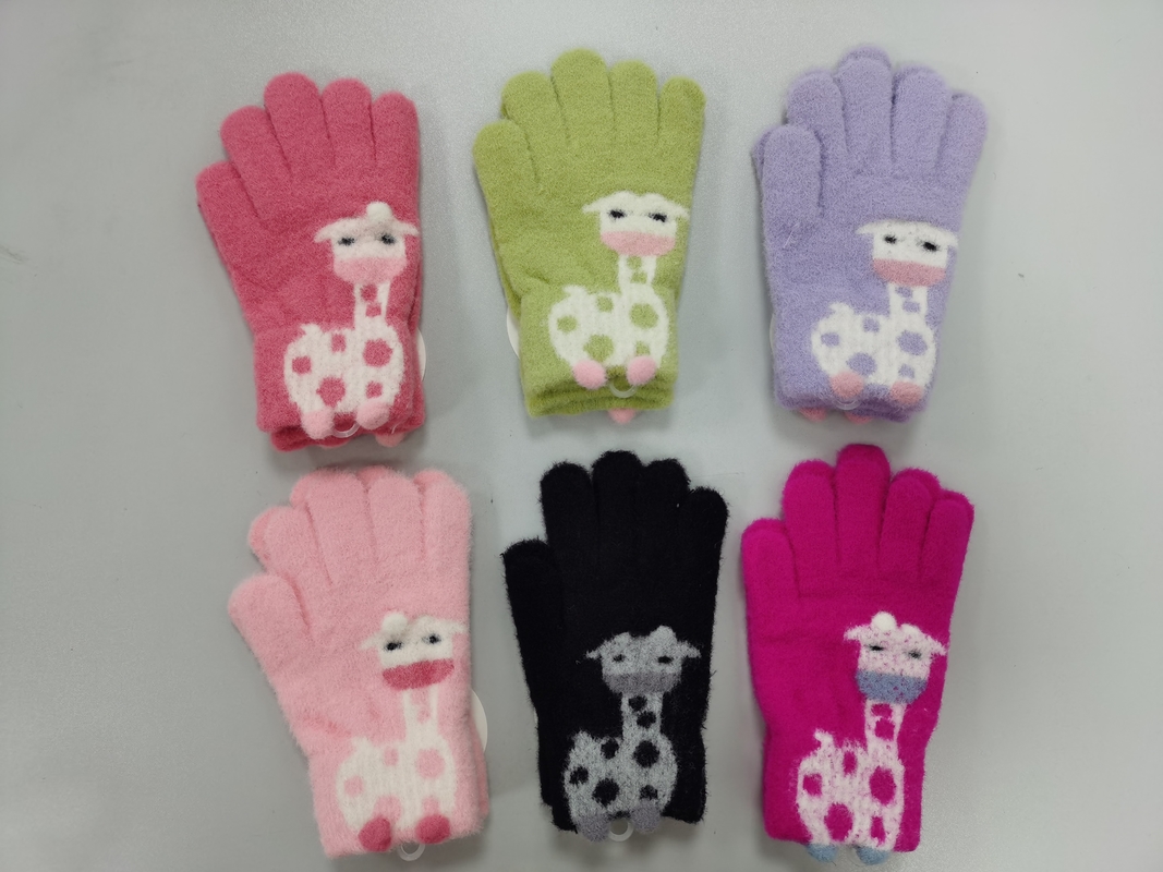 Customized Logo Winter Knit Gloves Insulated Jacquard Style Hand Wash Care Instructions